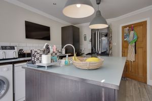 Kitchen- click for photo gallery